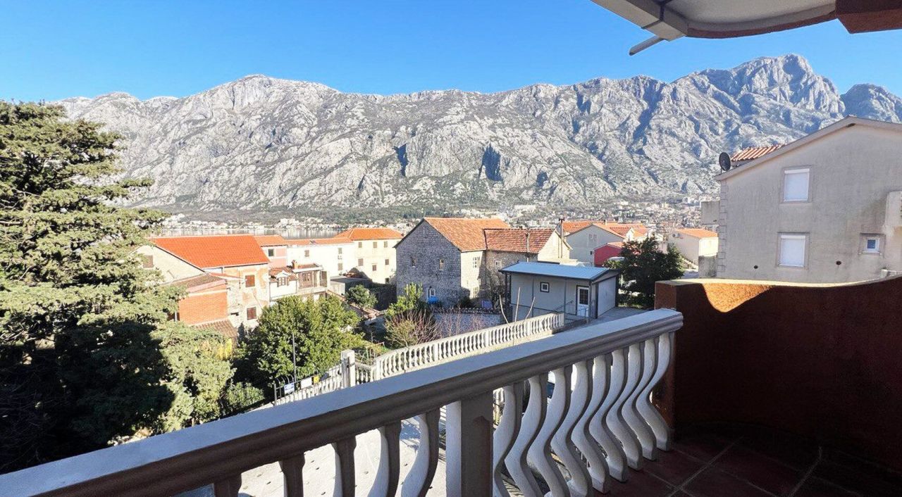 Квартира в Прчани, Черногория, 42 м² - фото 2