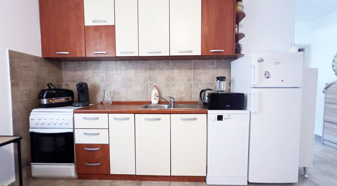 Квартира в Прчани, Черногория, 42 м² - фото 4