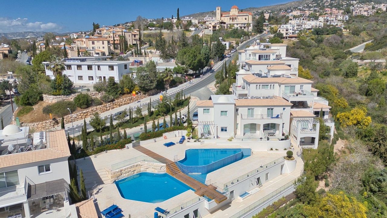 Таунхаус в Пафосе, Кипр, 98 м² - фото 1