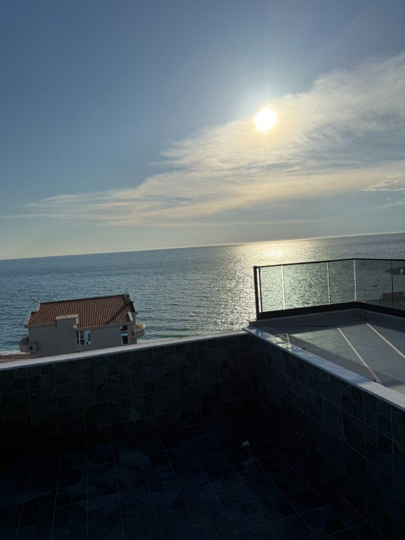 Квартира в Добра Воде, Черногория, 49 м² - фото 2