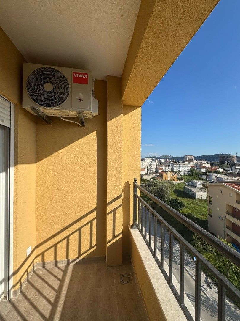 Квартира в Баре, Черногория, 47 м² - фото 3