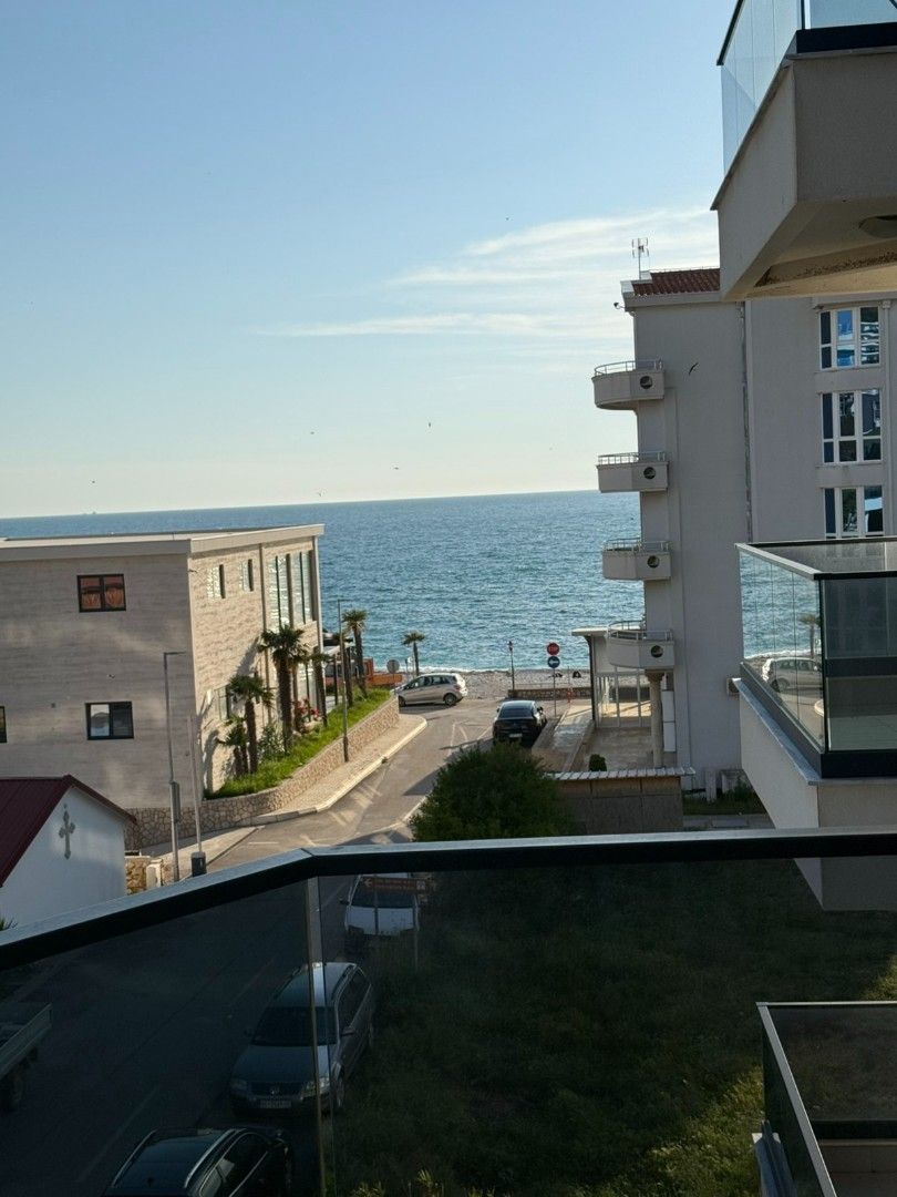 Квартира в Добра Воде, Черногория, 49 м² - фото 3