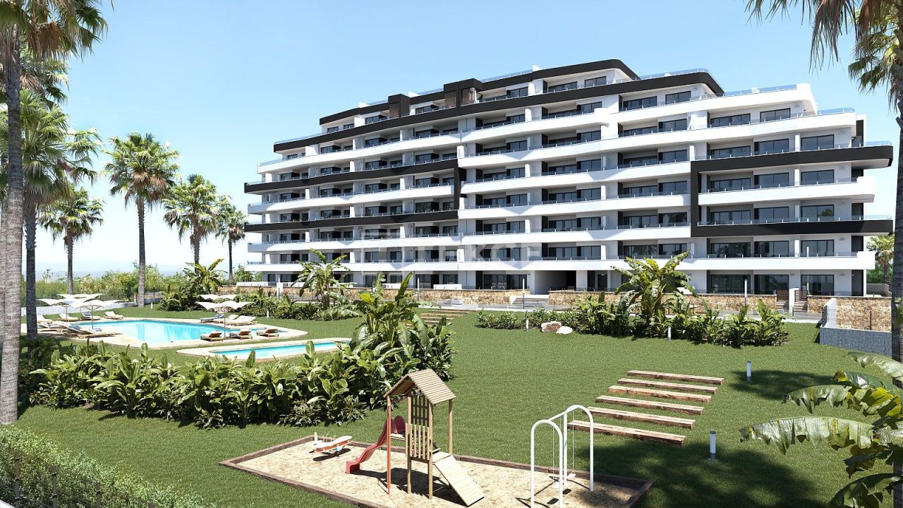 Апартаменты в Сан-Мигель де Салинас, Испания, 70 м² - фото 1