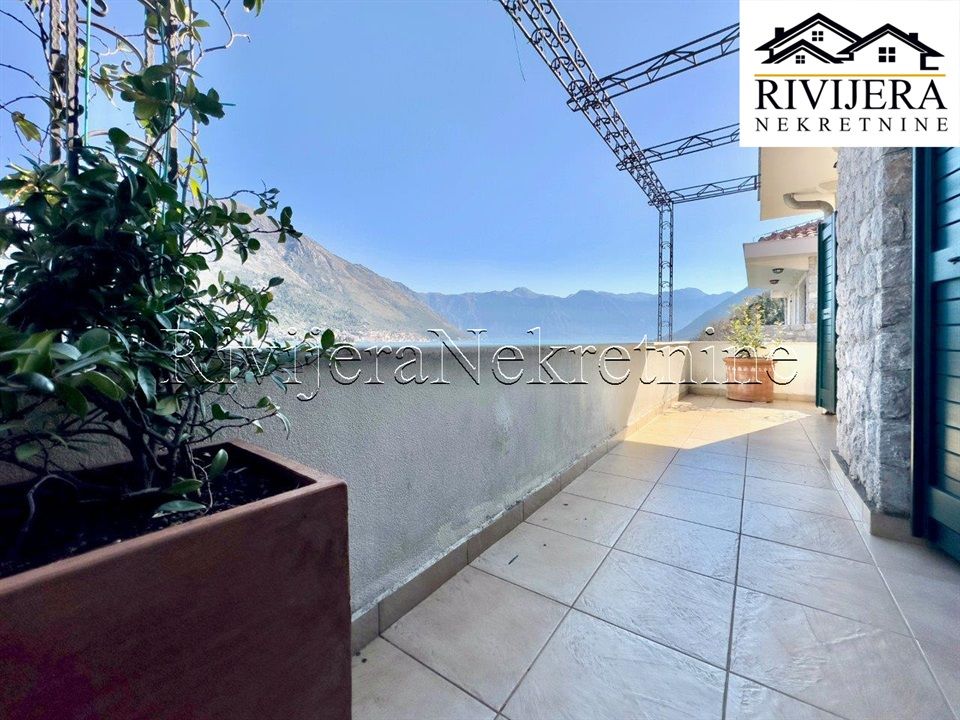 Квартира в Костанице, Черногория, 95 м² - фото 12