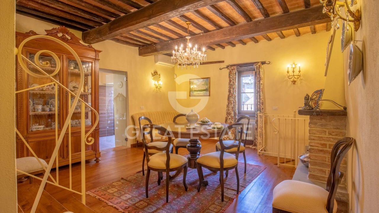 Дом в Кастильоне-дель-Лаго, Италия, 222.05 м² - фото 6