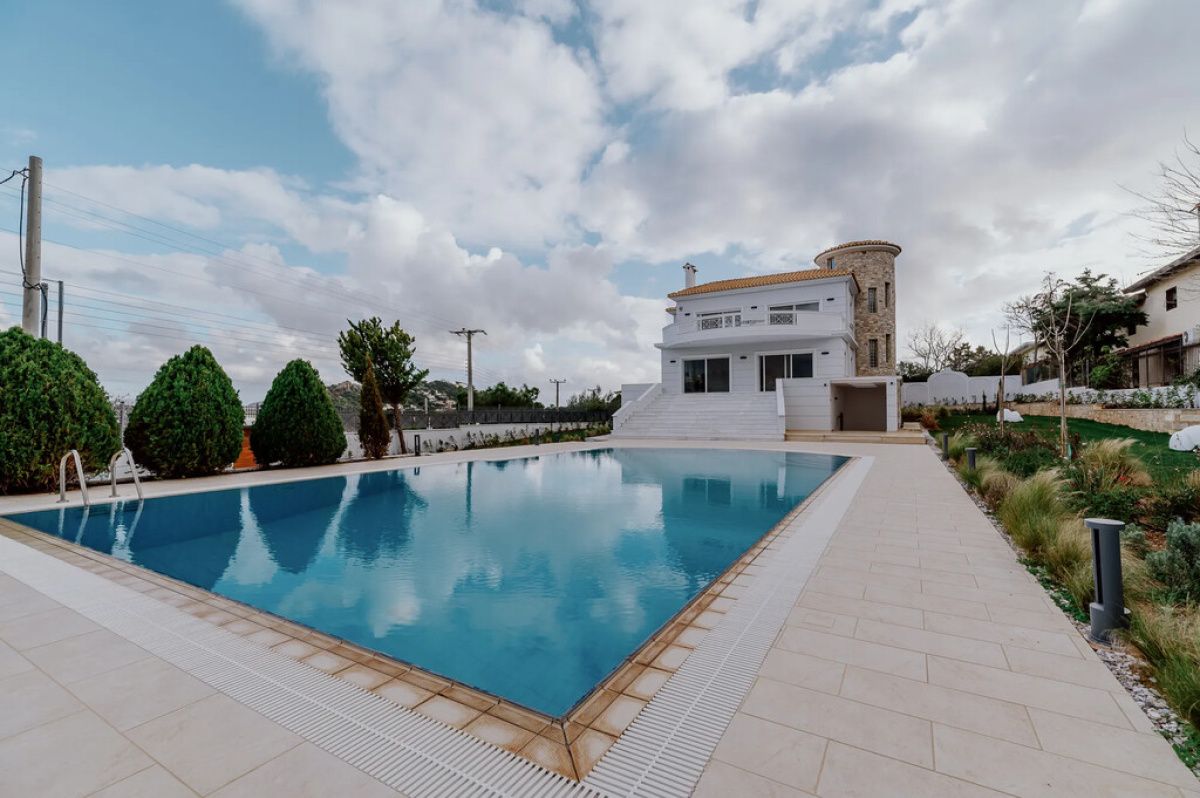 Дом в Афинах, Греция, 810 м² - фото 1