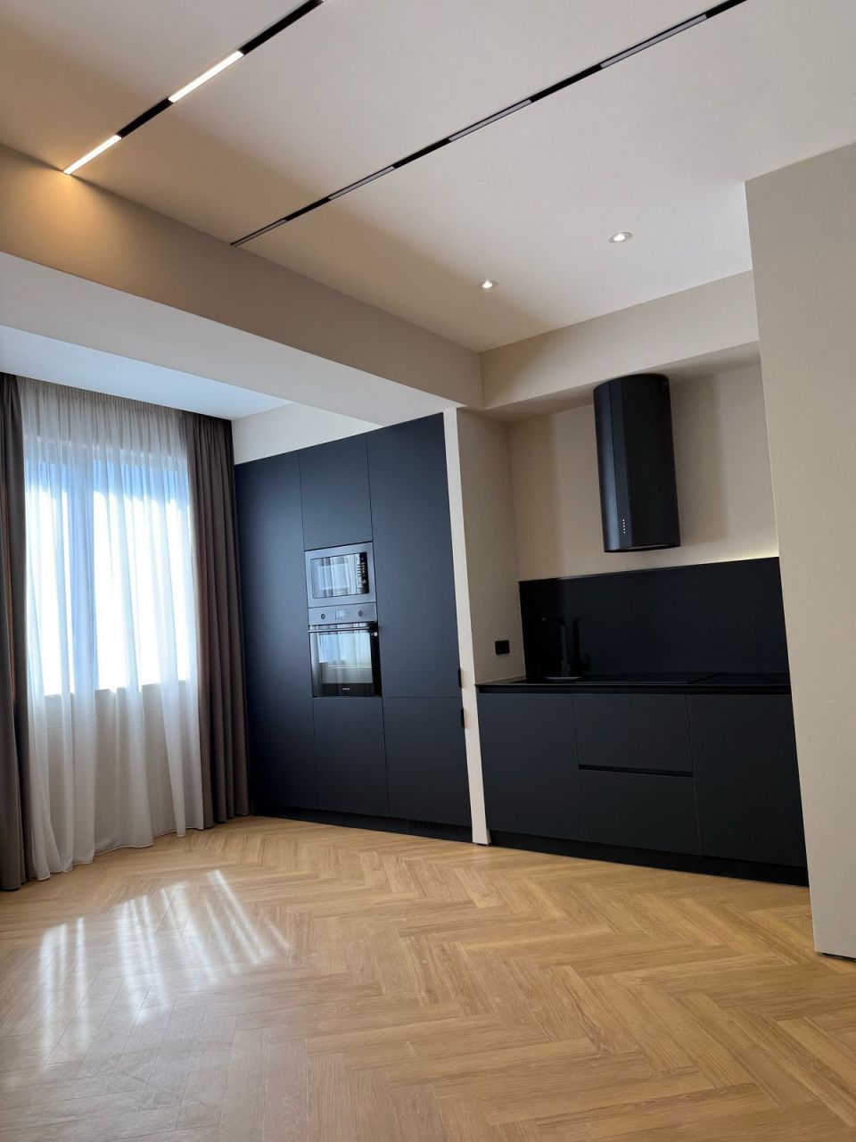Квартира в Тбилиси, Грузия, 92 м² - фото 1