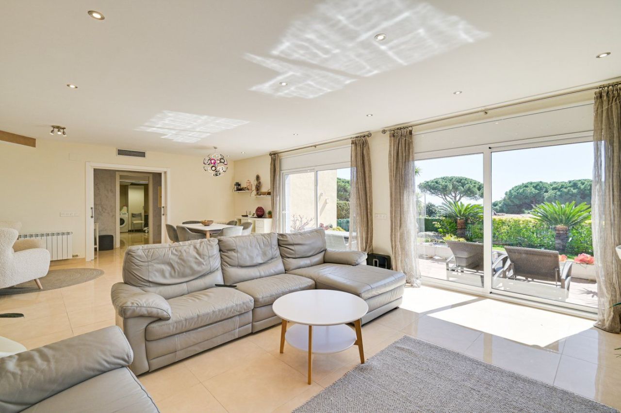 Дом на Коста-Брава, Испания, 224 м² - фото 7