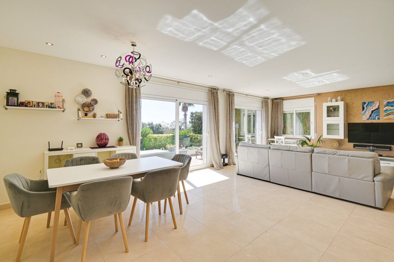 Дом на Коста-Брава, Испания, 224 м² - фото 8