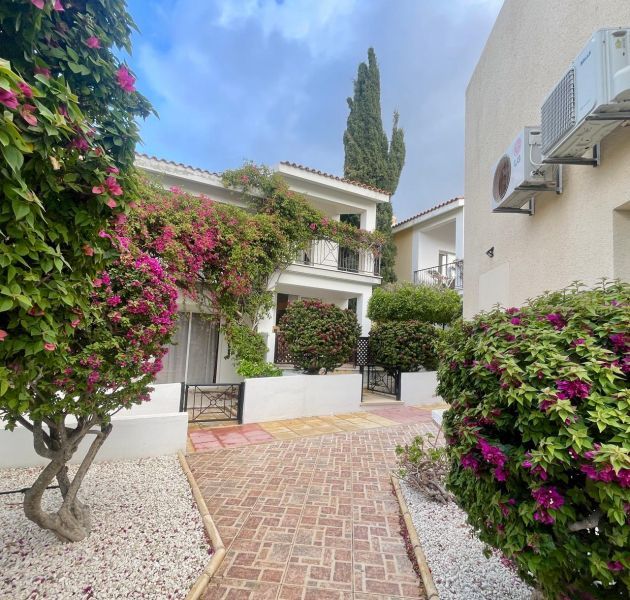 Таунхаус в Пафосе, Кипр, 94 м² - фото 14