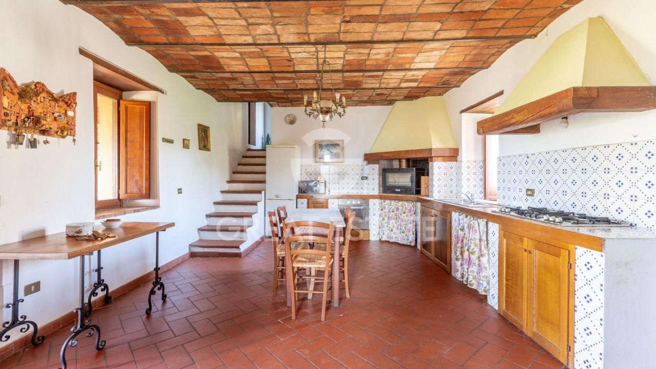 Дом в Маджоне, Италия, 741.9 м² - фото 15