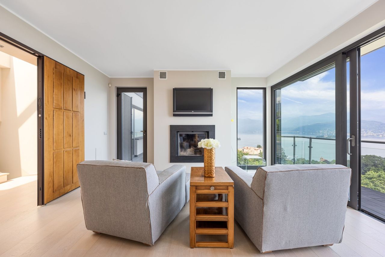 Вилла в Стрезе, Италия, 550 м² - фото 11