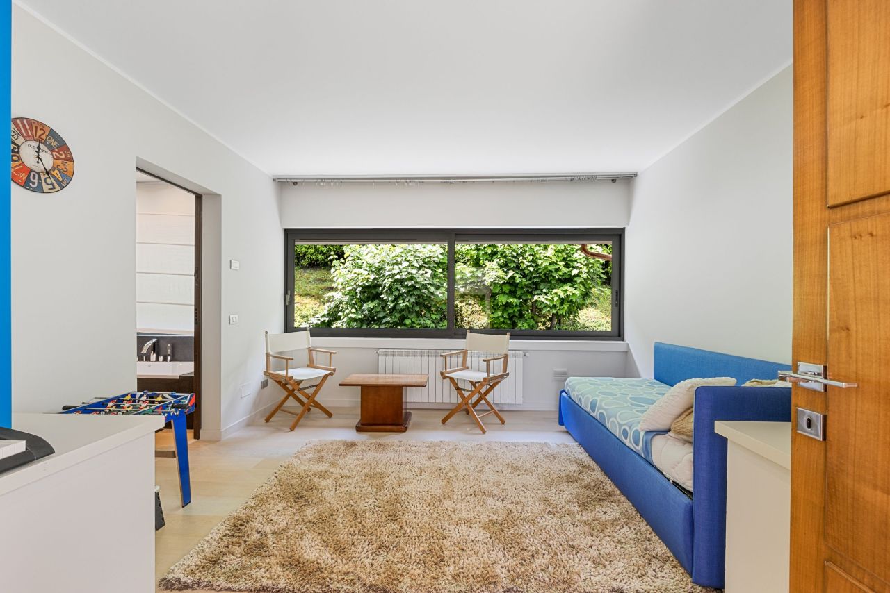 Вилла в Стрезе, Италия, 550 м² - фото 14