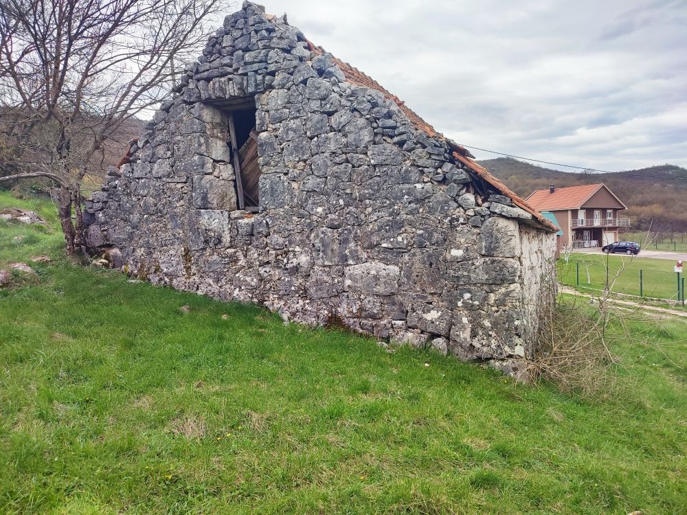 Земля в Никшиче, Черногория, 1 509 м² - фото 9