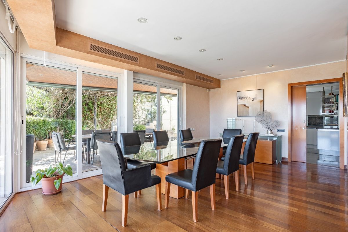 Дом в Барселоне, Испания, 800 м² - фото 9