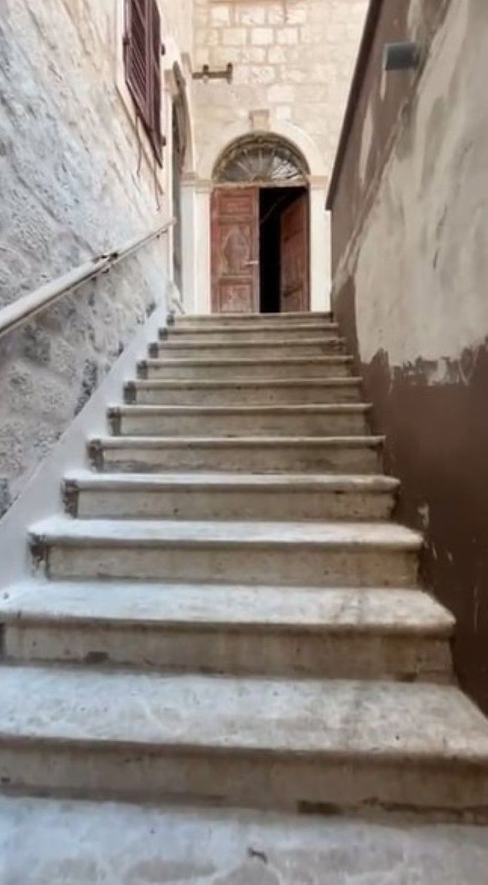 Дом в Которе, Черногория, 335 м² - фото 2