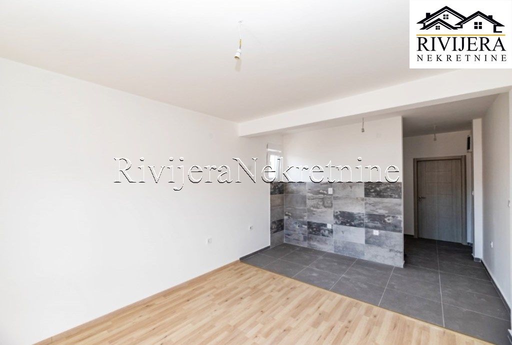 Квартира в Херцег-Нови, Черногория, 43 м² - фото 3