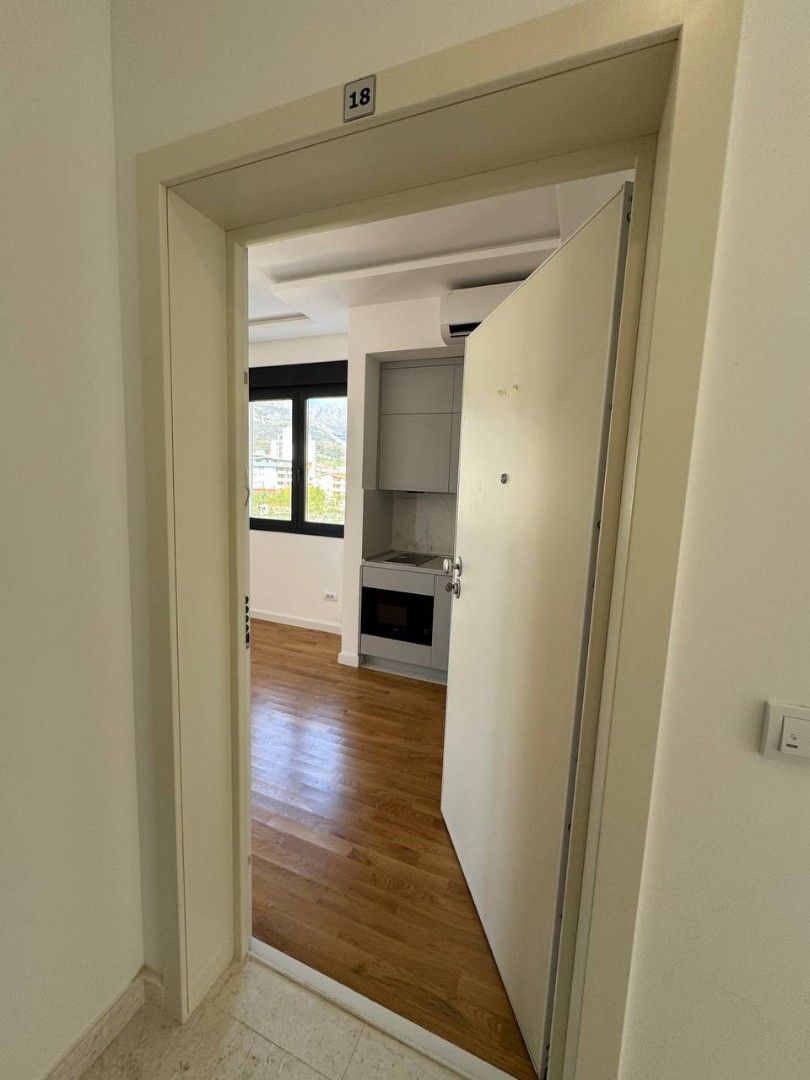 Квартира в Баре, Черногория, 24 м² - фото 8