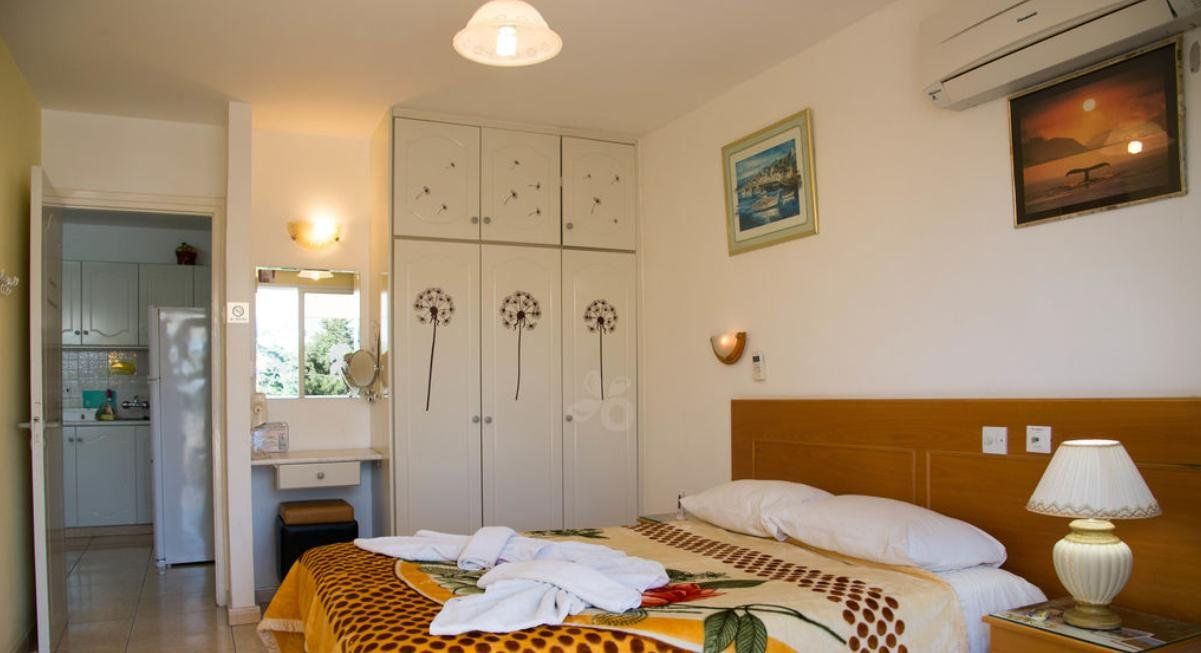 Отель, гостиница в Пафосе, Кипр - фото 8