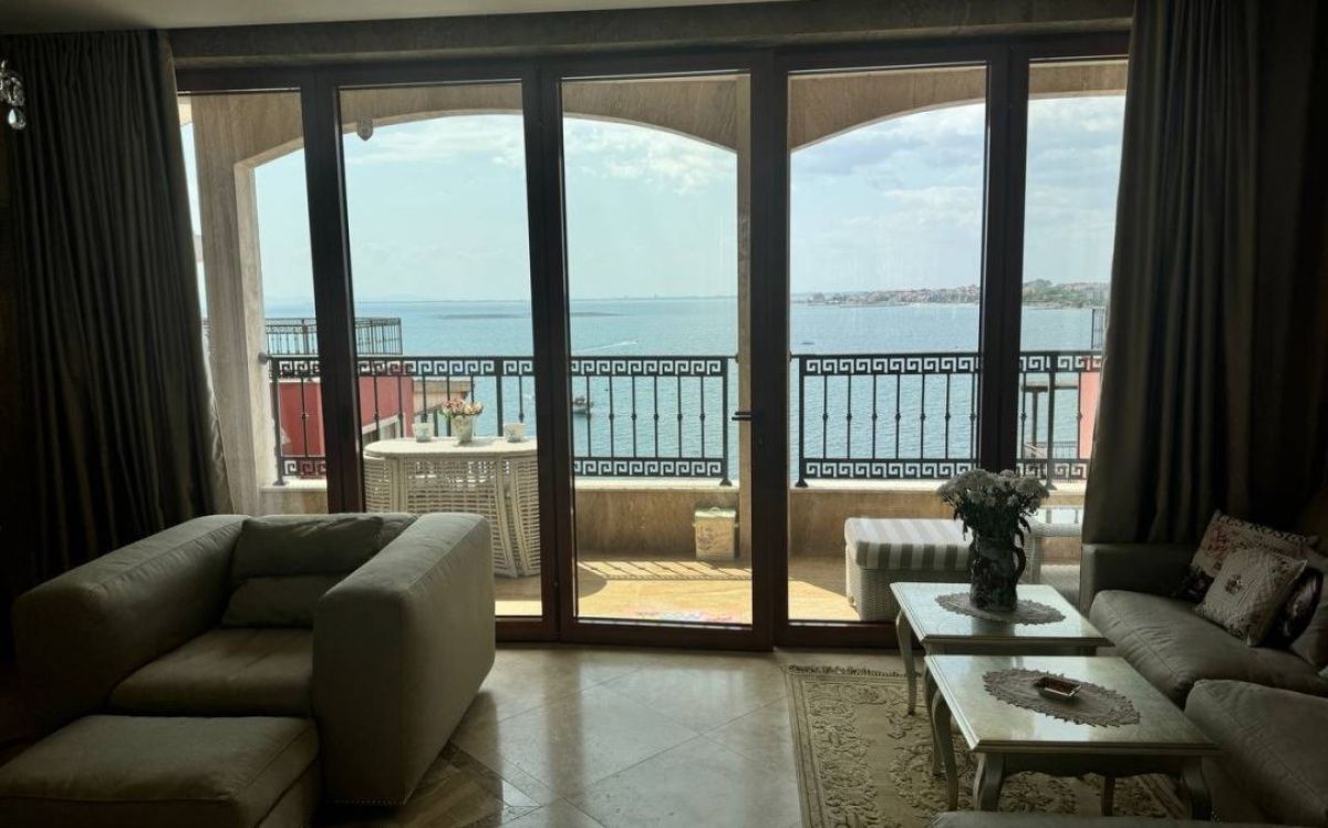 Квартира Бургас, Болгария, 183 м² - фото 2