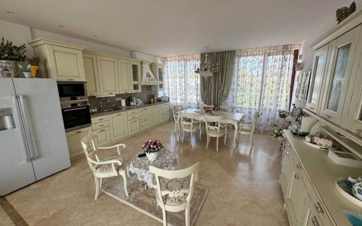 Квартира Бургас, Болгария, 183 м² - фото 6