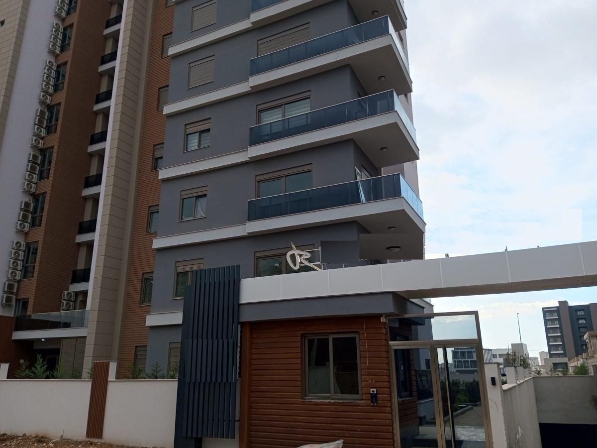Квартира в Анталии, Турция, 100 м² - фото 1