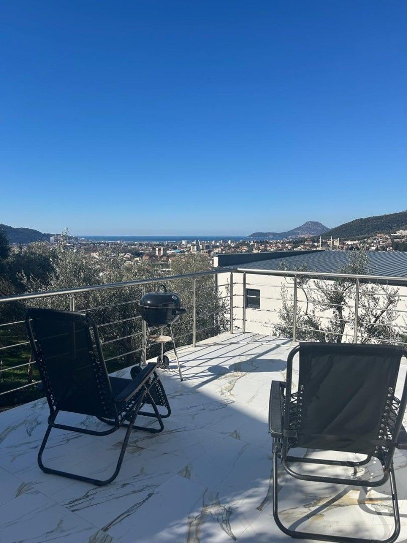 Дом в Баре, Черногория, 174 м² - фото 2