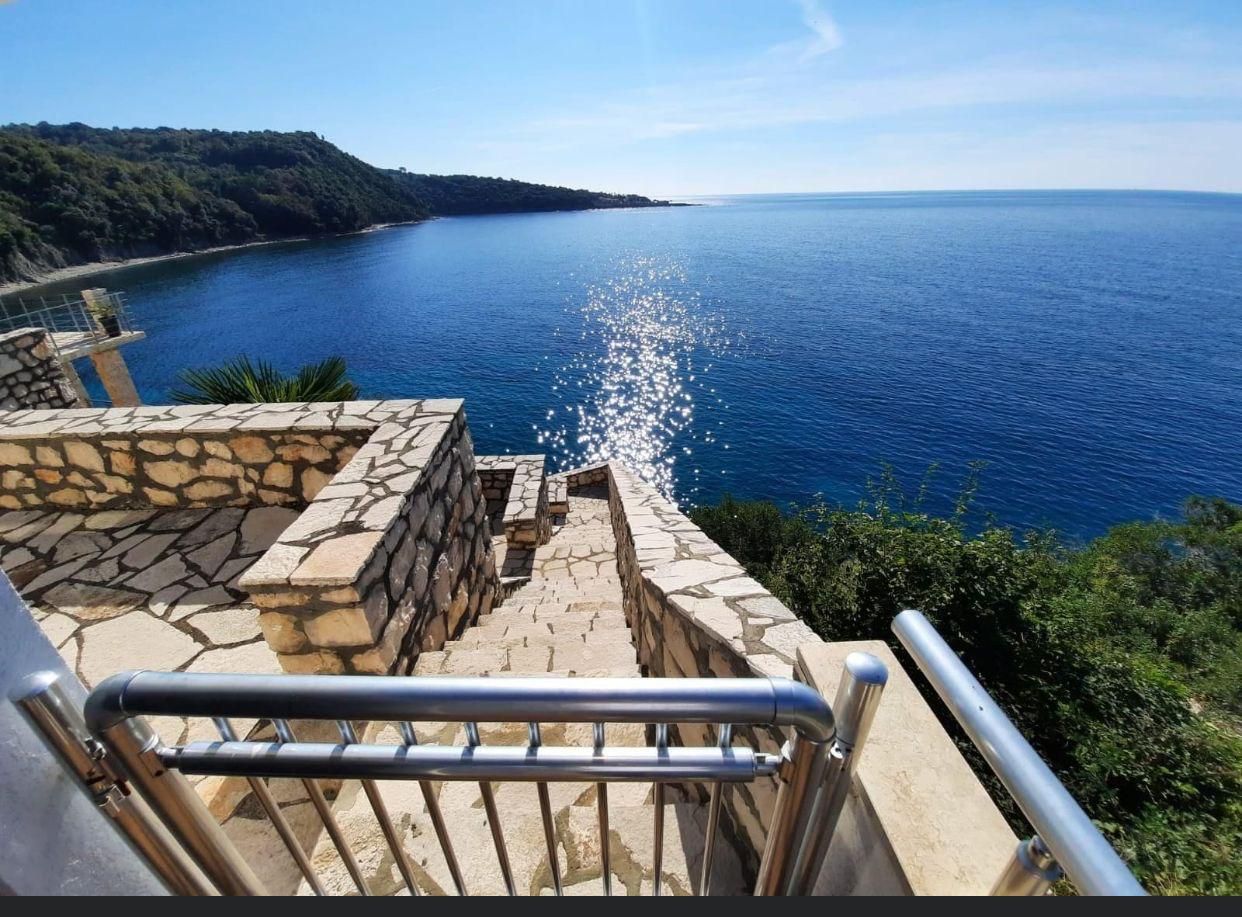 Дом в Добра Воде, Черногория, 450 м² - фото 3