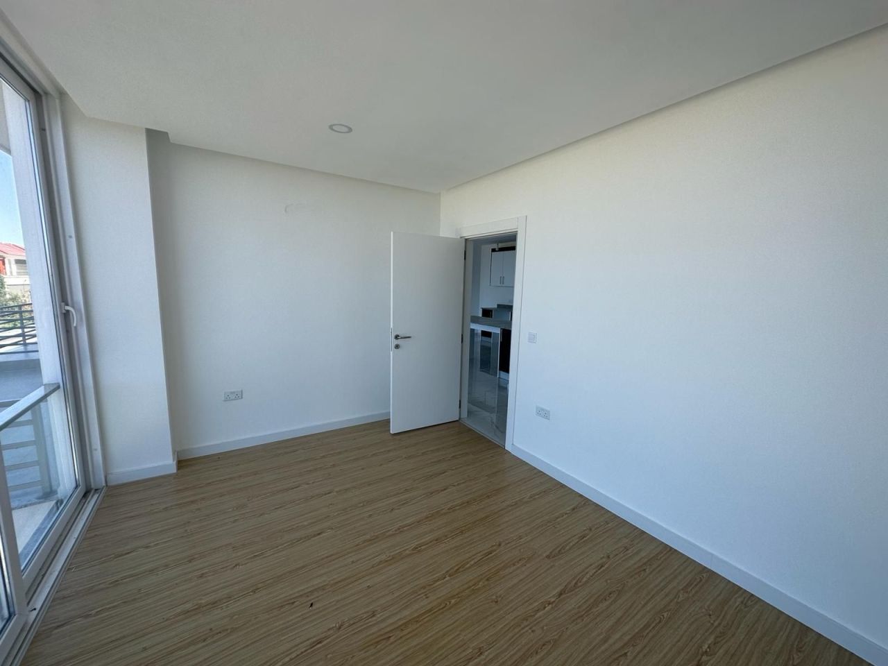 Апартаменты в Кирении, Кипр, 89.5 м² - фото 6