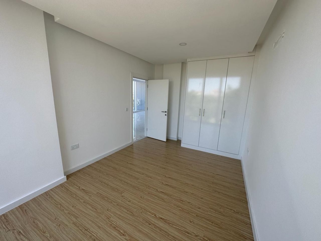 Апартаменты в Кирении, Кипр, 89.5 м² - фото 8