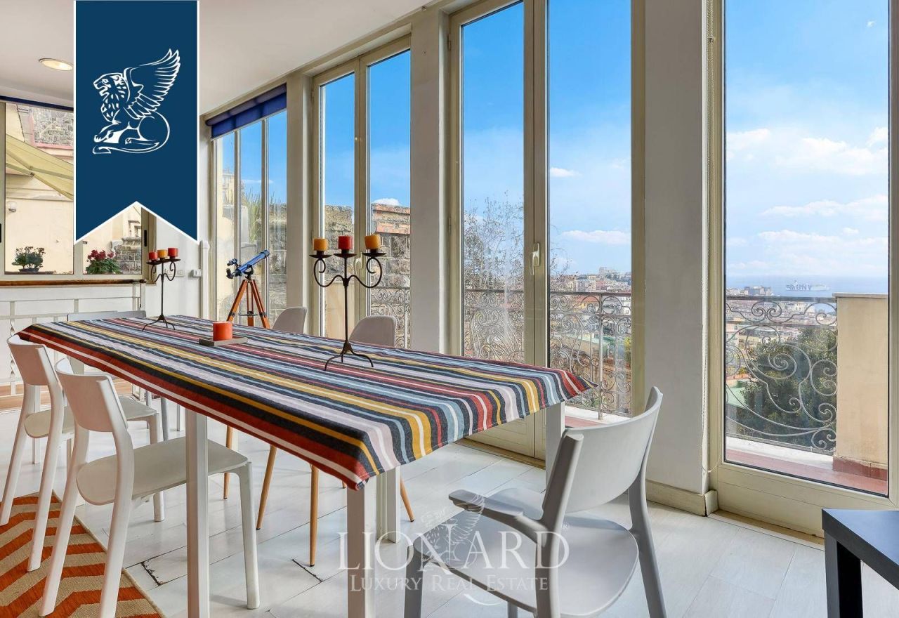 Апартаменты в Неаполе, Италия, 411 м² - фото 7