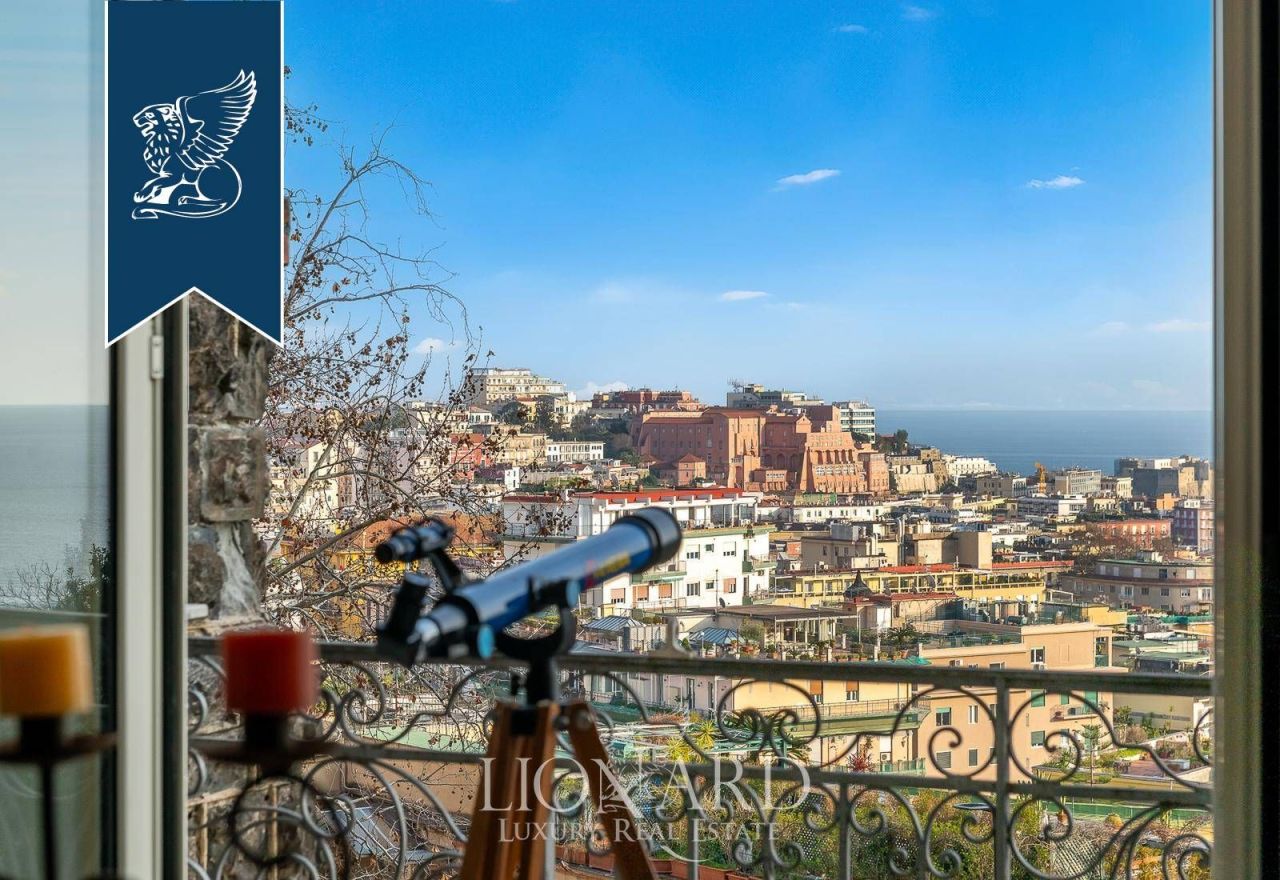 Апартаменты в Неаполе, Италия, 411 м² - фото 10