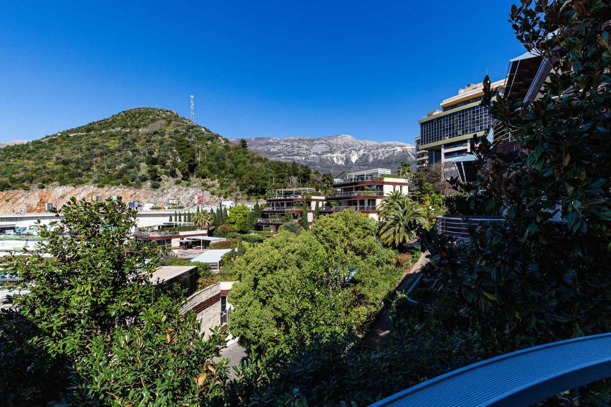 Квартира в Будве, Черногория, 155 м² - фото 5