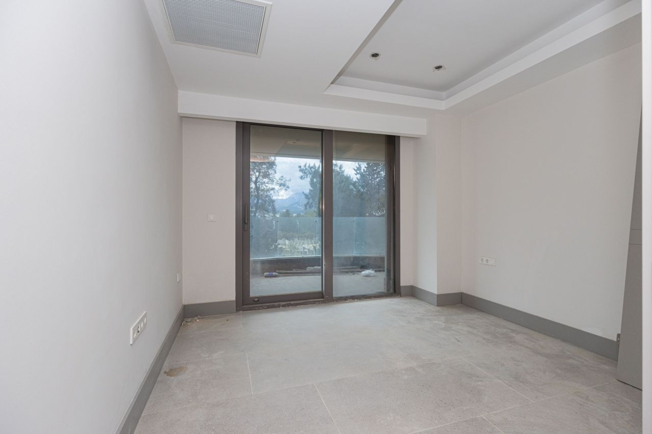 Квартира в Анталии, Турция, 362 м² - фото 17