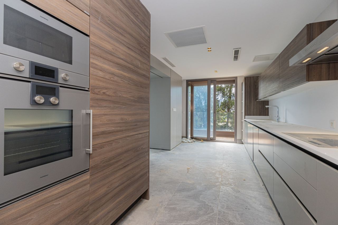 Квартира в Анталии, Турция, 362 м² - фото 15