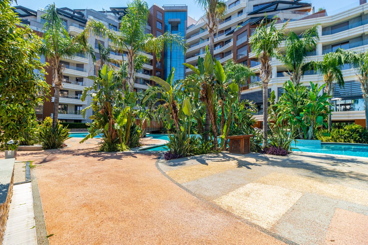 Квартира в Анталии, Турция, 210 м² - фото 9