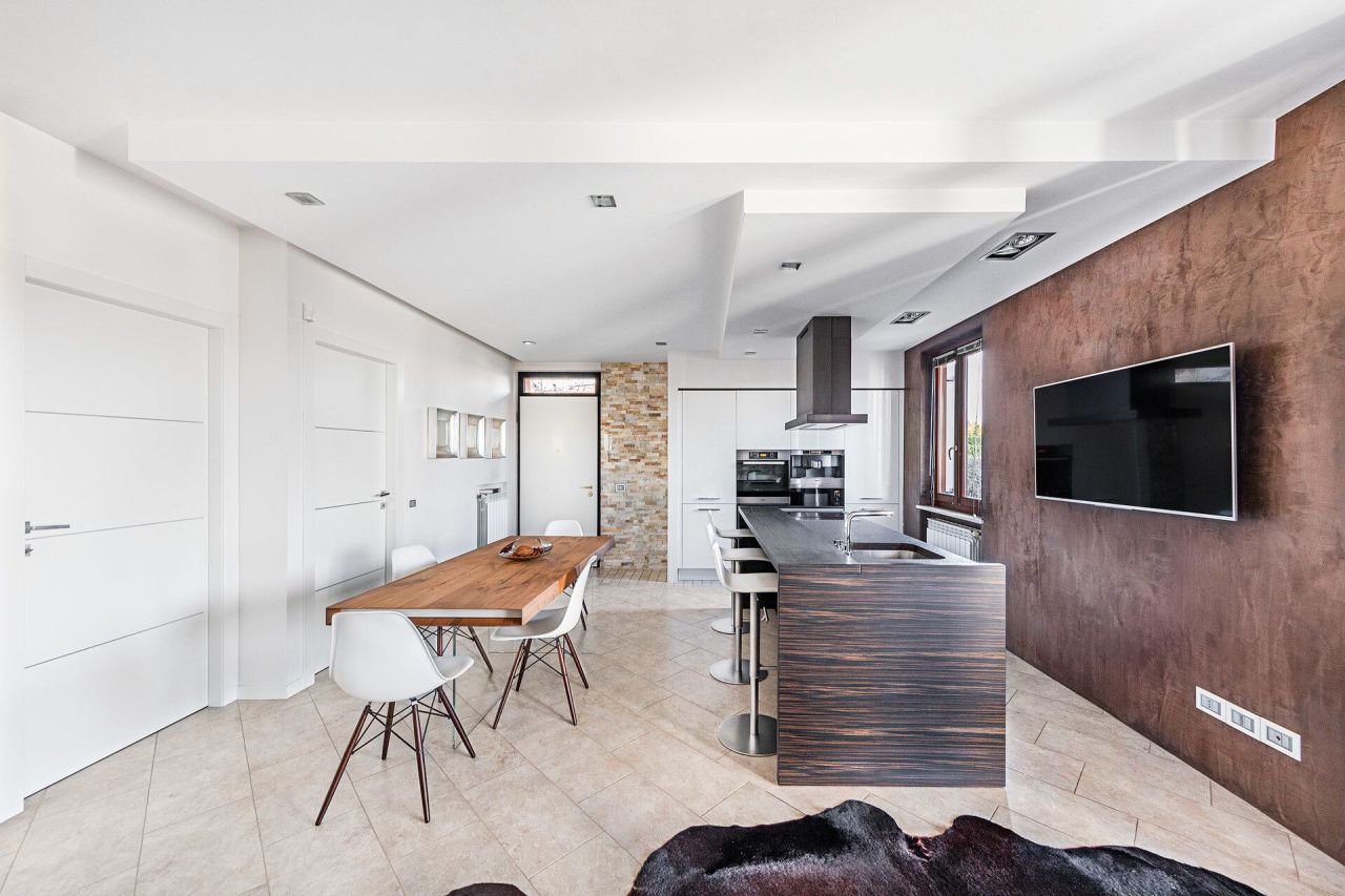 Вилла у озера Гарда, Италия, 140 м² - фото 10