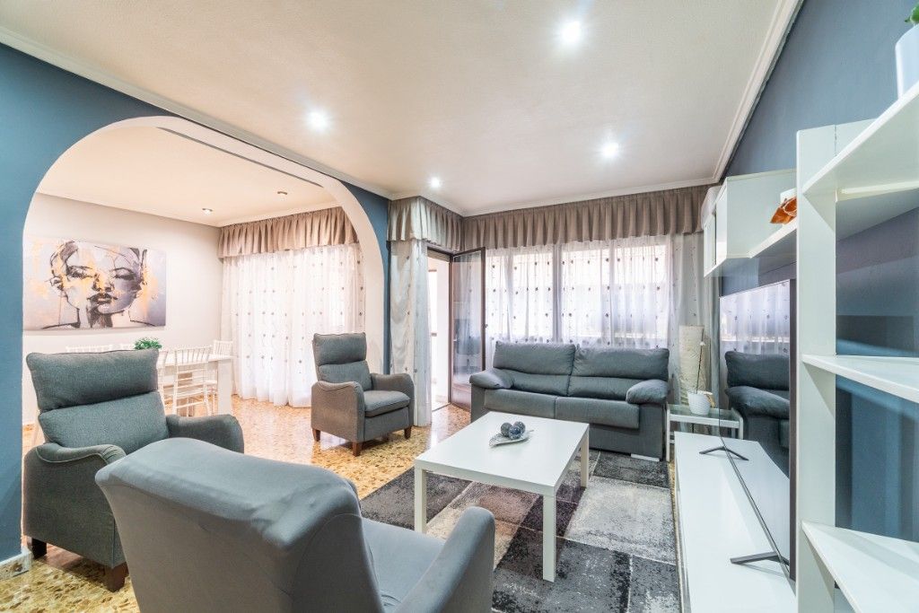 Апартаменты в Торревьехе, Испания, 135 м² - фото 1