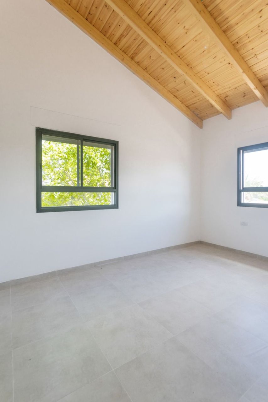 Вилла в Ход-ха-Шароне, Израиль, 214 м² - фото 14