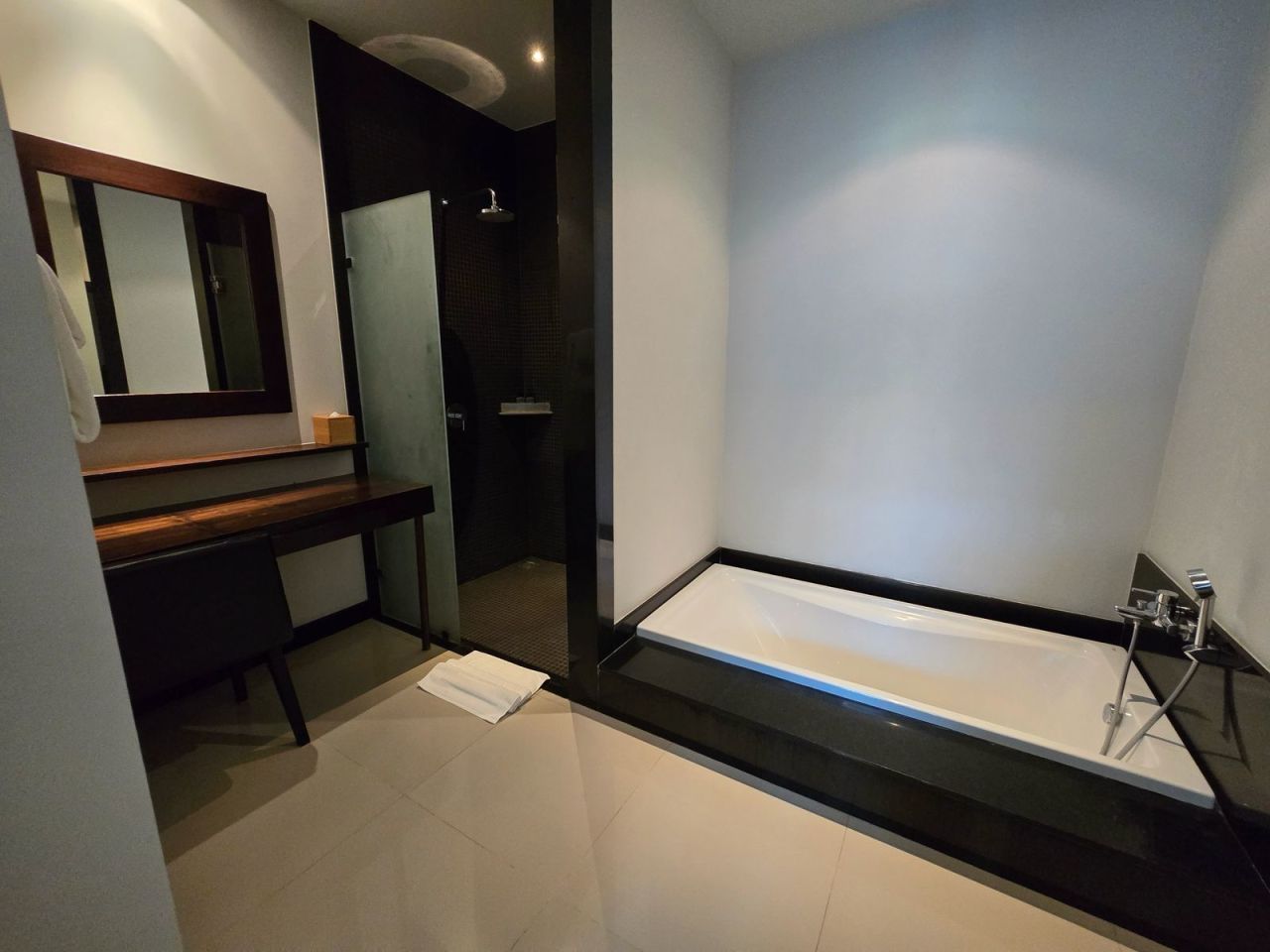 Вилла на пляже Найхарн, Таиланд, 154 м² - фото 7