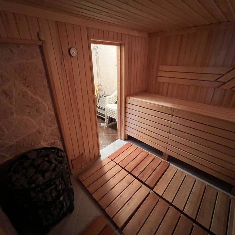 Вилла в Херцег-Нови, Черногория, 300 м² - фото 3