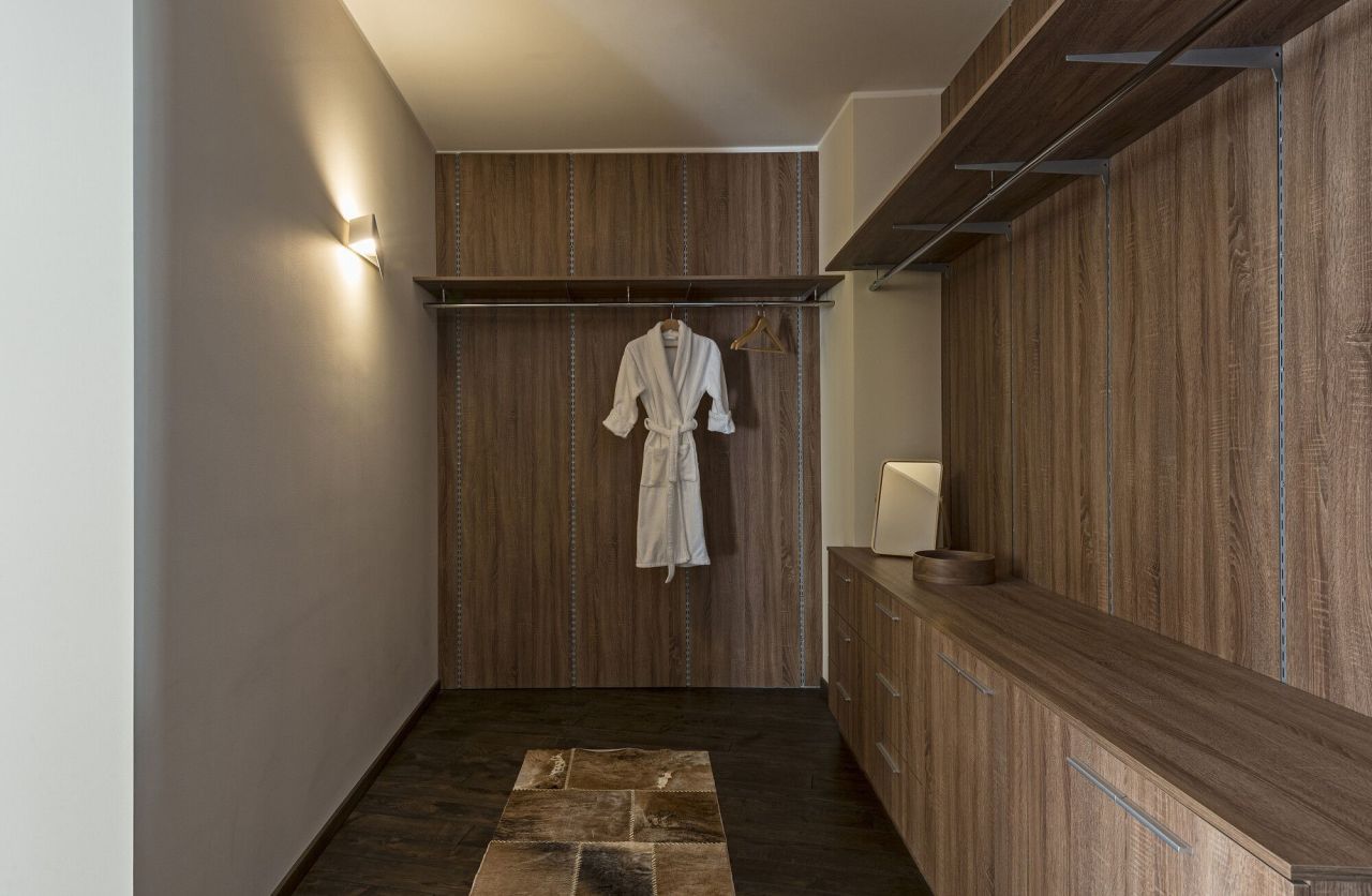 Апартаменты на озере Лугано, Италия, 123 м² - фото 11