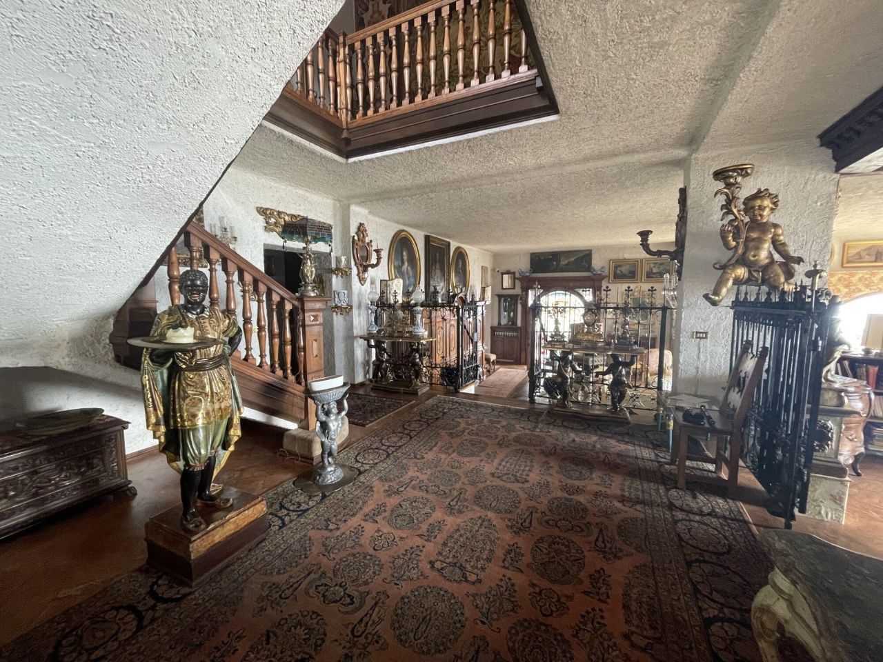 Вилла у озера Комо, Италия, 720 м² - фото 8