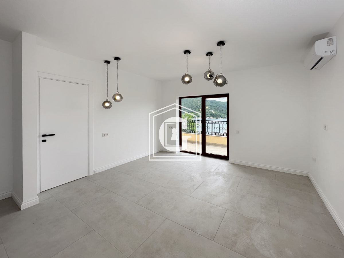 Апартаменты в Каменари, Черногория, 45 м² - фото 3