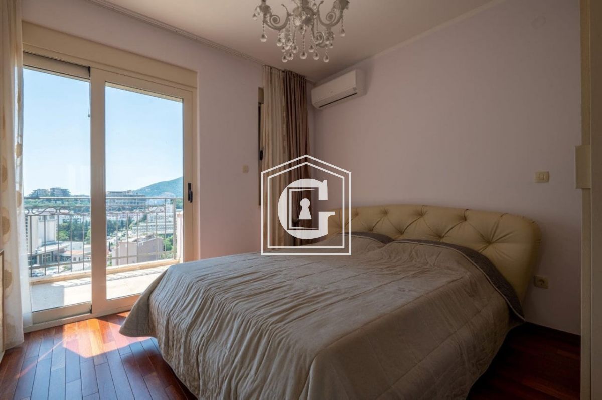 Апартаменты в Бечичи, Черногория, 265 м² - фото 6