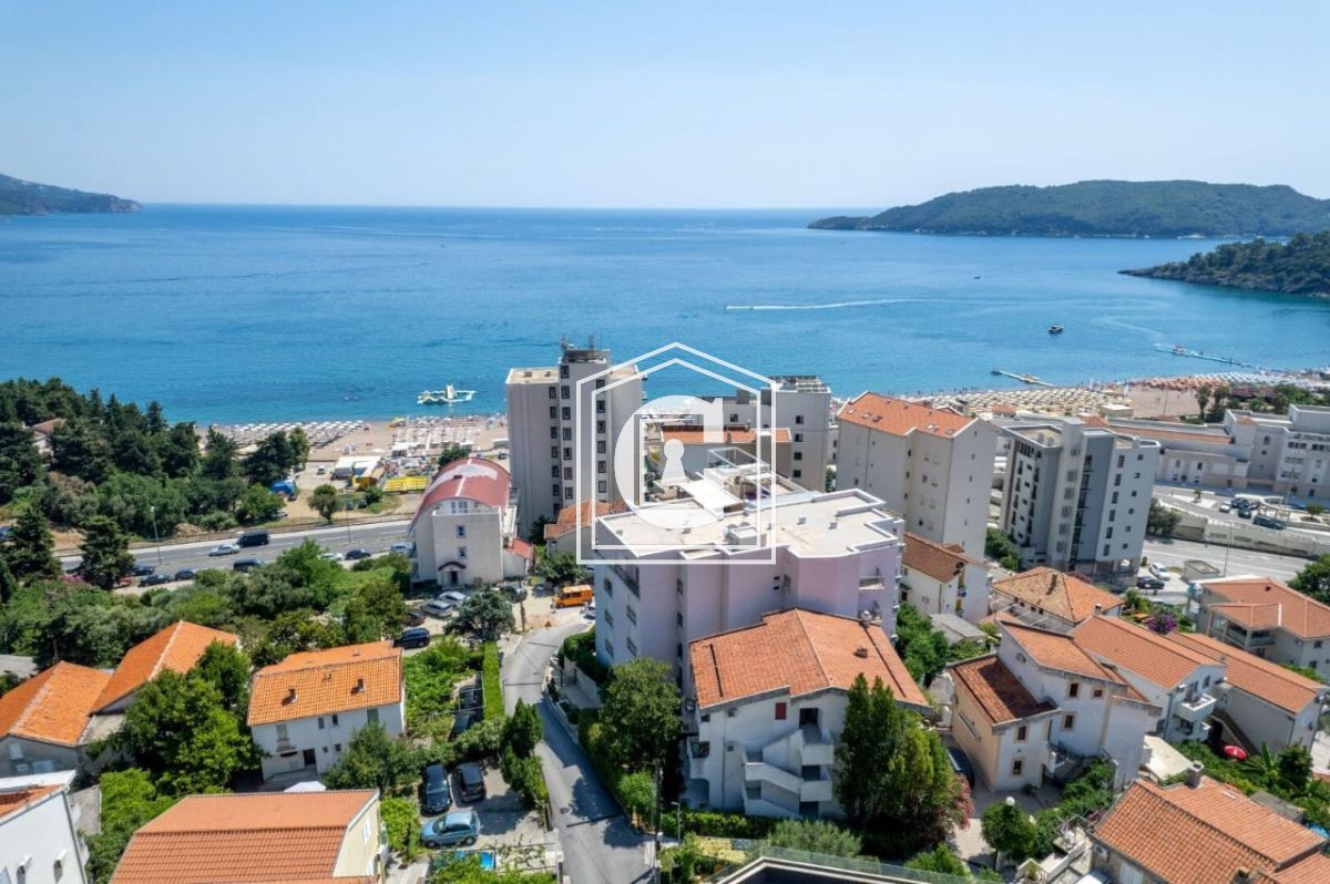 Апартаменты в Бечичи, Черногория, 265 м² - фото 8