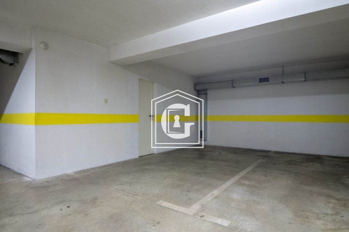 Апартаменты в Бечичи, Черногория, 265 м² - фото 16