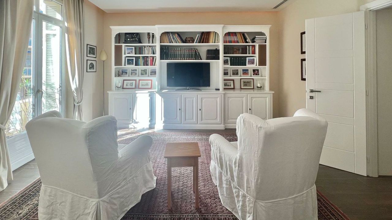 Апартаменты в Монако, Монако, 130 м² - фото 1