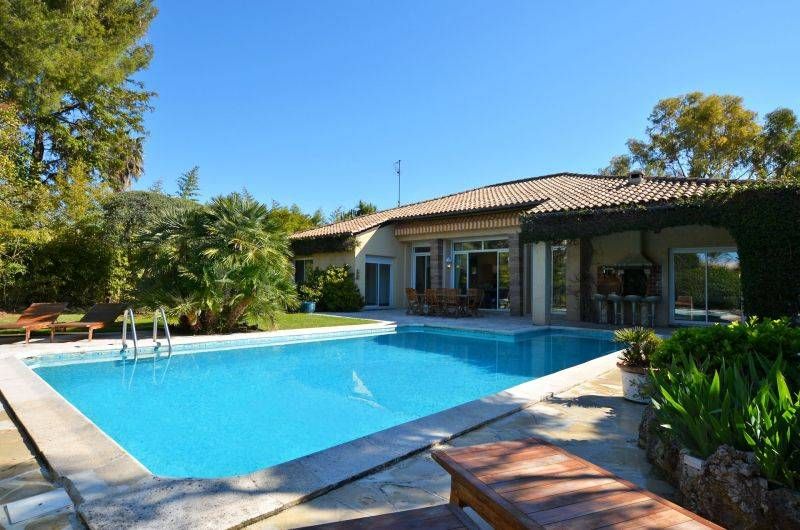 Вилла в Антибе, Франция, 150 м² - фото 1