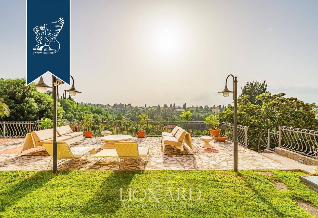 Вилла во Флоренции, Италия, 800 м² - фото 5